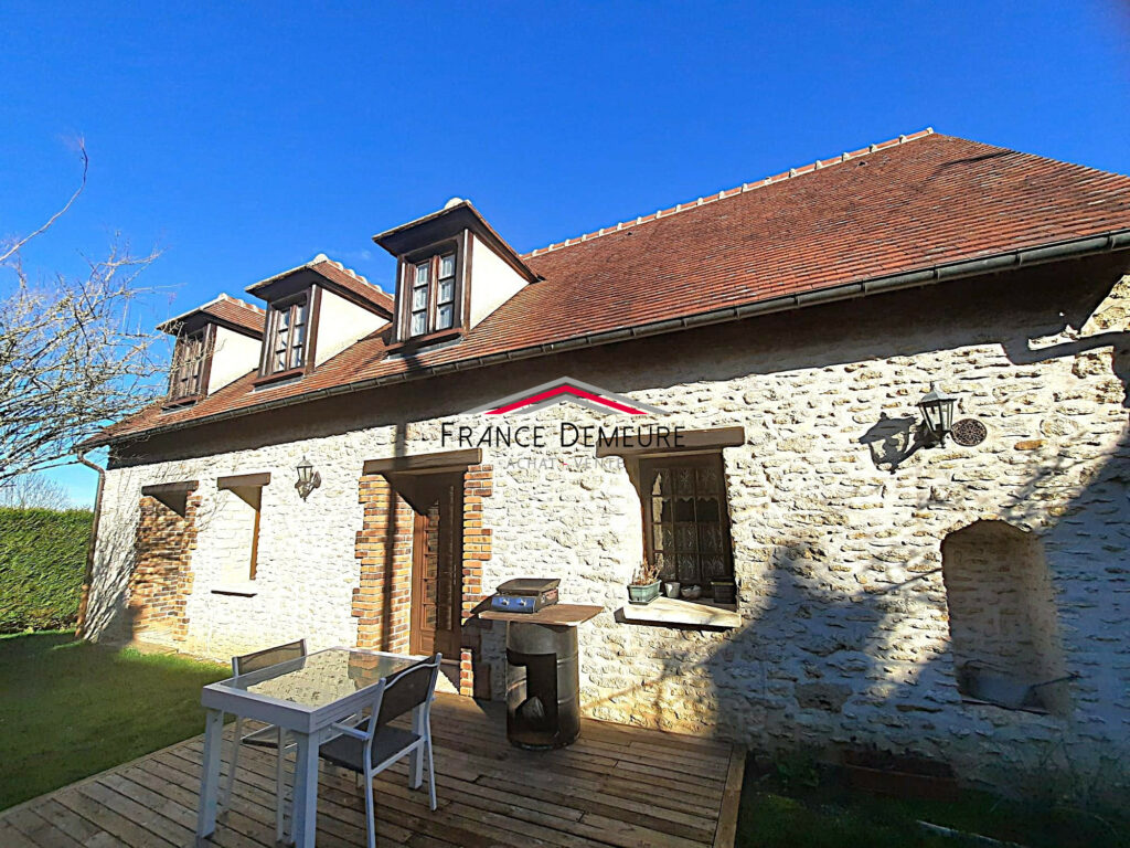 Maison 6 pièces à vendre – Courcelles-lès-Gisors (60240), 167m²