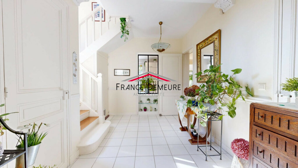 Maison 8 pièces à vendre – L'Isle-Adam (95290), 182m²