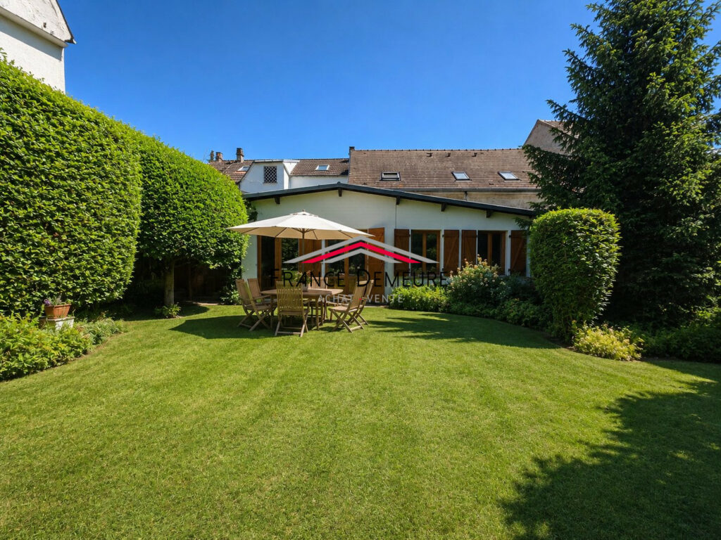 Maison 8 pièces à vendre – Saint-Leu-la-Forêt (95320), 150m²