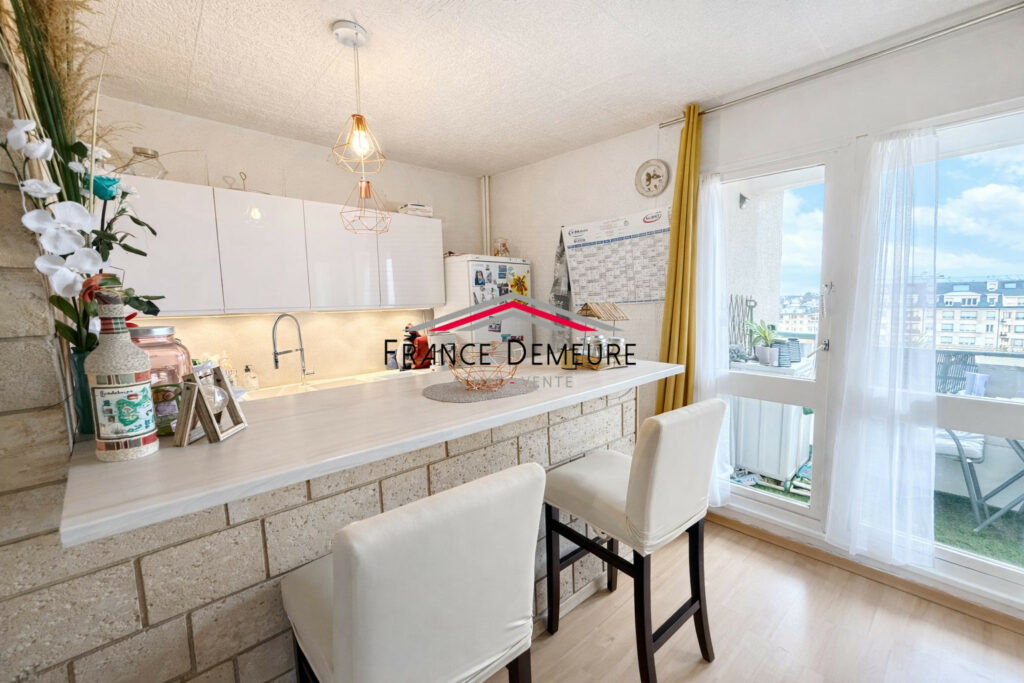 Appartement 3 pièces à vendre – Franconville (95130), 70.77m²