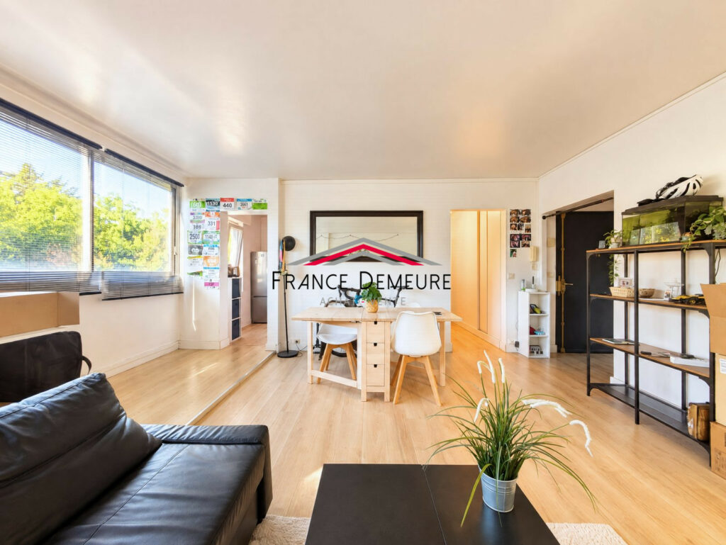 Appartement 2 pièces à vendre – Franconville (95130), 56.37m²